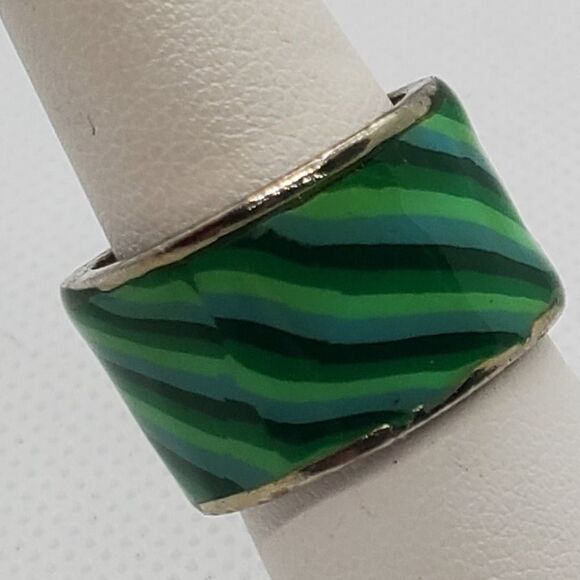 Green & Blue Swirl Ring - Picture 2 of 5